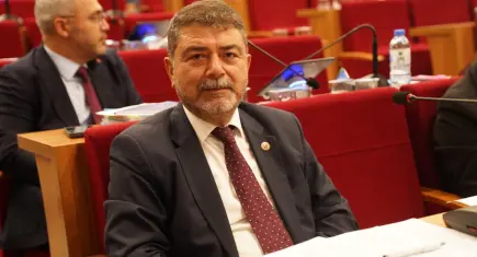 AK Partili Atmaca'dan Levent Yıldır'a TOKİ'ye tepkisi