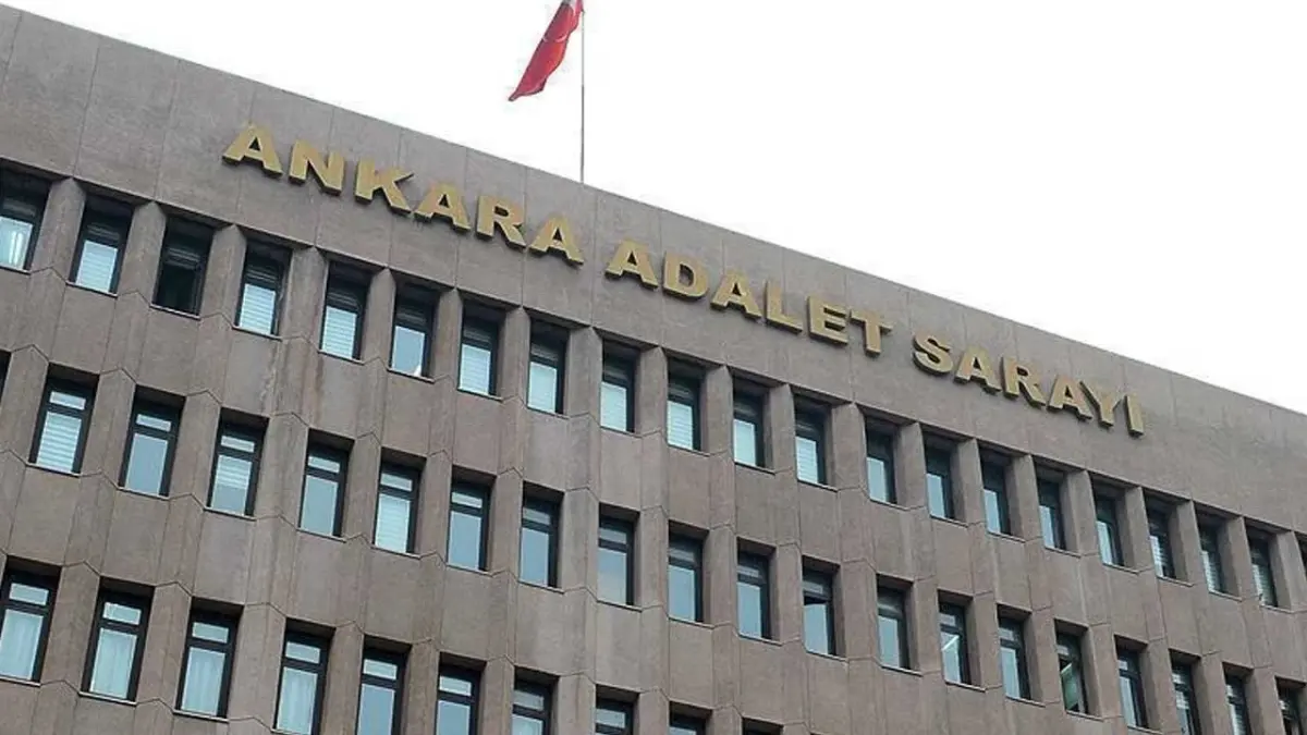 Ankara’da dev FETÖ operasyonu: Kasadan servet çıktı! haberinin görseli