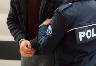 İzmir haber: Polis kılığında cinayet