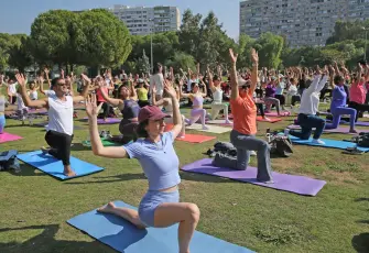 Karşıyaka’dan 14 Şubat’a özel yoga etkinliği