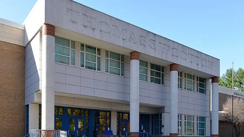 Lisede silahlı saldırı: 16 yaşındaki öğrenci yaralandı haberinin görseli