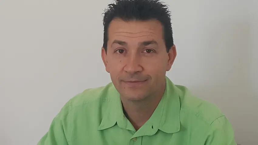 Doç. Dr. Metin Bilge