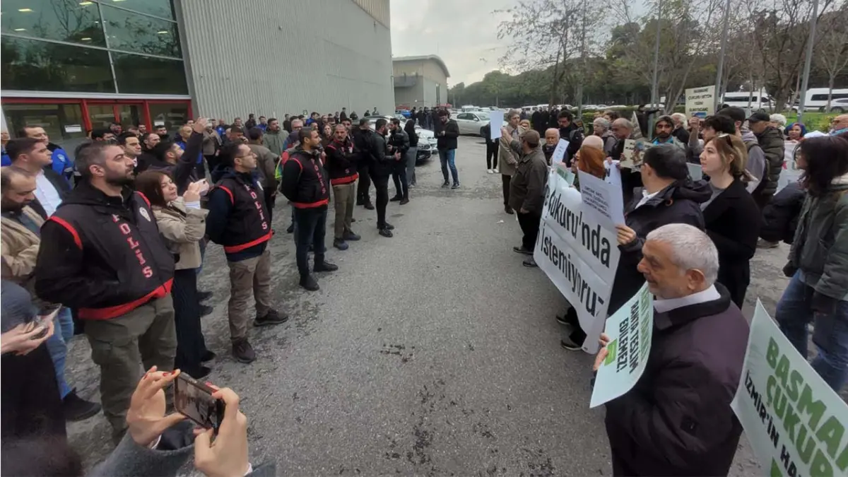 Basmane Çukuru için Meclis önünde eylem haberinin görseli