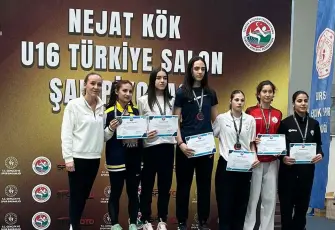 Karşıyaka’nın gururu Yolaçan, iki dereceyle döndü