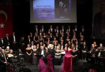 Konak’ta sevgiyi müzikle yaşadılar