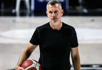 Şengün’ün antrenörü İzmir’de genç yeteneklerle buluşacak