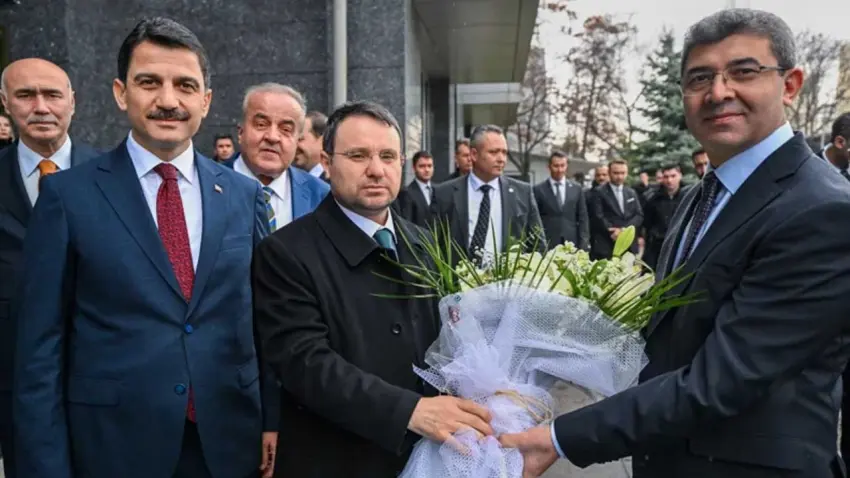 Adalet Bakanı Gürlek’ten HSK’da ilk mesaj: Reform irademiz devam edecek haberinin görseli