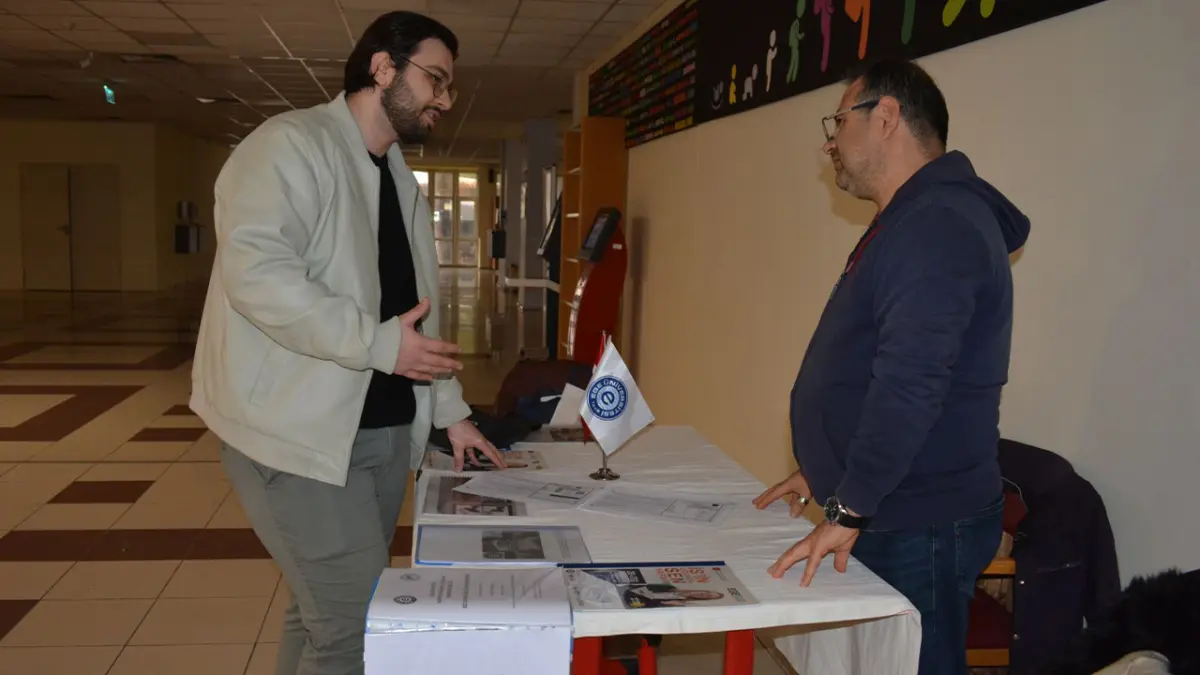 EÜ, gençlerin kariyerine yön verecek haberinin görseli