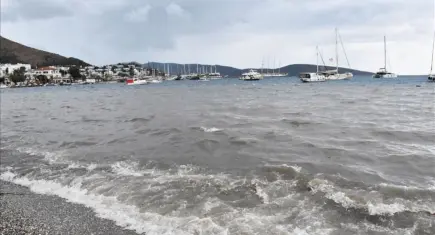 Muğla’da eğitime fırtına engeli: Bodrum ve Milas’ta okullar tatil edildi