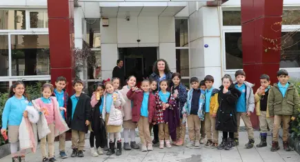 Öğrenciler yerel yönetimi Başkan Yetişkin’den dinledi