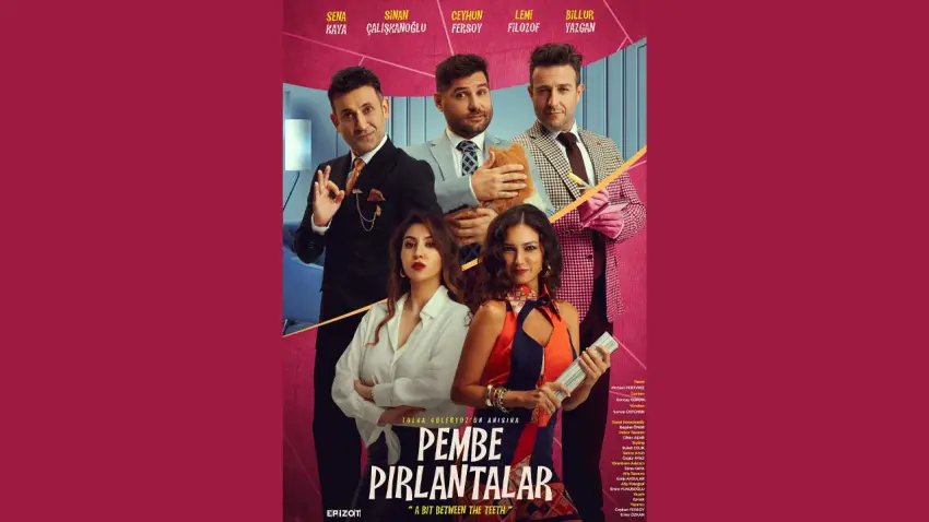 Pembe Pırlantalar İzmir’de: Kahkaha dolu bir gece sahnede haberinin görseli