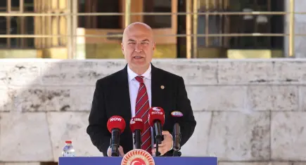 CHP’li Bakan’dan polis intiharlarına ilişkin açıklama: İntiharların önüne geçecek politikaları uygulayabilecek mi?