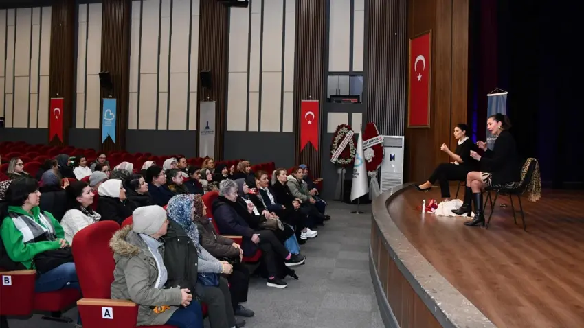 İzmir Büyükşehir Belediyesi’nin Kadın Sağlığı Atölyeleri Türkiye’ye yayılıyor
