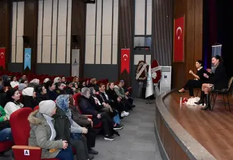 İzmir Büyükşehir Belediyesi’nin Kadın Sağlığı Atölyeleri Türkiye’ye yayılıyor