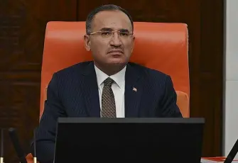 TBMM Başkanvekili Bozdağ'dan, bakanlar Gürlek ve Çiftçi'nin yemin ettiği oturuma ilişkin açıklama