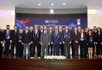 TÜGİAD Ege Şubesi’nde yeni dönem: Başkanlığa Halil Duran seçildi