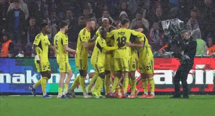 Fenerbahçe'den derbi sonrası peş peşe paylaşımlar: Trabzonspor’a Kazım Koyuncu ve Volkan Konaklı gönderme