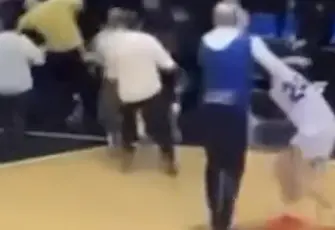 İtalya'daki Gençler Basketbol Ligi'nde Türk oyuncuya saldırdı