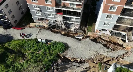 İzmir’de heyelan paniği: 151 kişi tahliye edildi