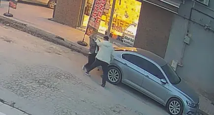 Malatya’da sokak ortasında dehşet: Alkollü şahıs birlikte yaşadığı kadını silahla tehdit edip darbetti!