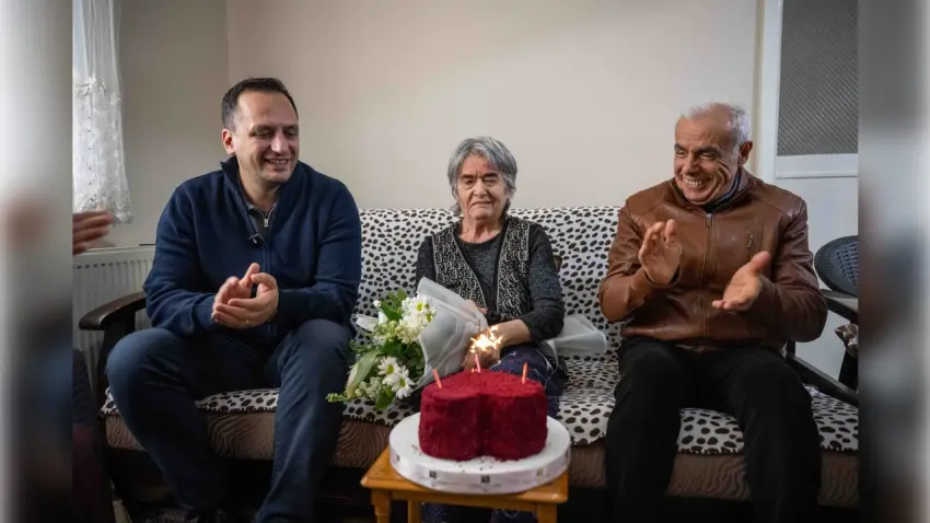 Sevgililer Günü’nde vefa ve şefkat buluşması