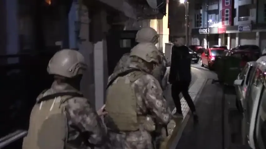 Sivas ve İstanbul’da DEAŞ operasyonu: 4 şüpheli tutuklandı haberinin görseli