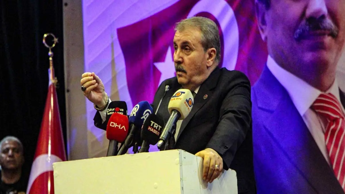 Mustafa Destici: En düşük emekli maaşı 40 bin TL olmalıdır haberinin görseli