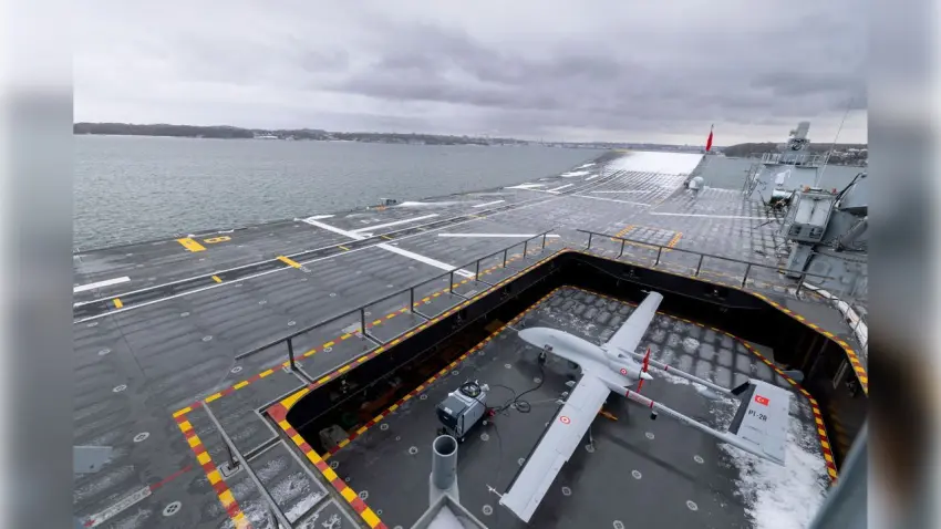 NATO tatbikatında Bayraktar TB3’ten tam isabetli atış