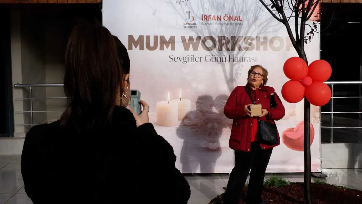 Bayraklı’da sevgililer günü emek ve sanatla renklendi haberinin görseli