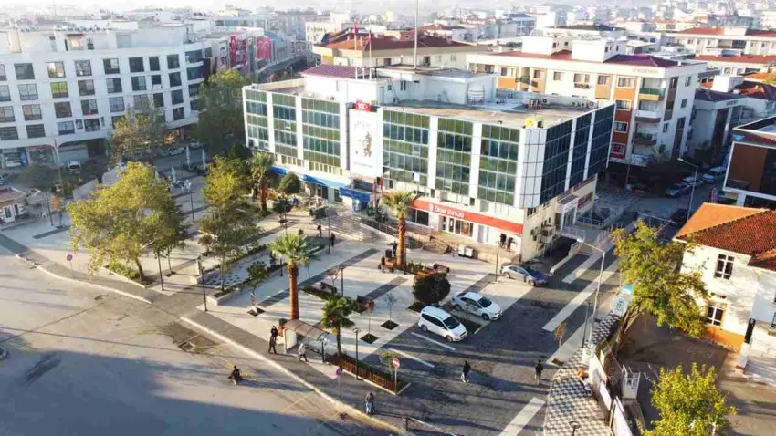 Menderes’te Sakız Ağacı Projesi halkla buluşuyor