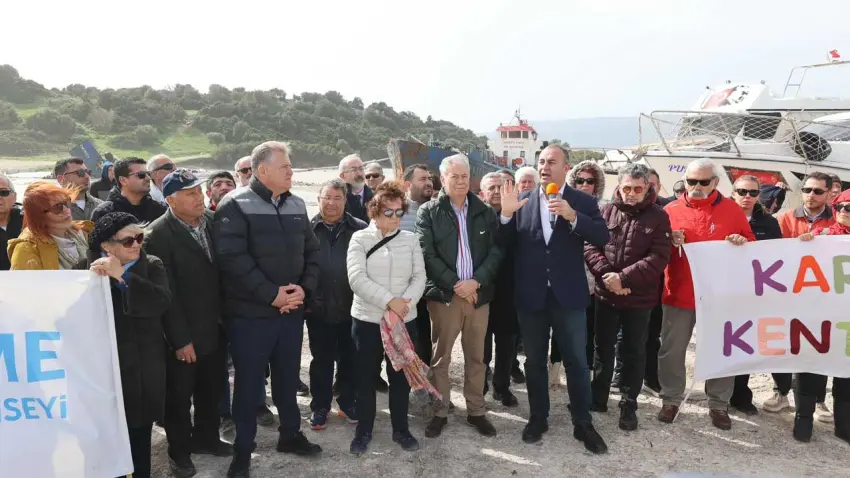 Urla’da doğa nöbeti: Kıyılarımız pazarlık konusu olamaz!