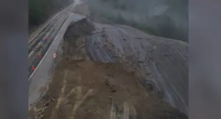 Adana’da heyelan: Helikopter pisti çöktü