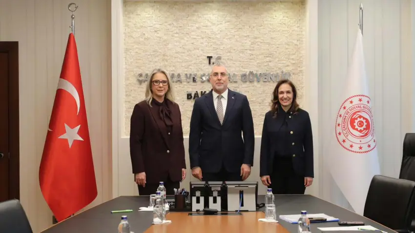 AK Partili Çankırı’dan Karşıyaka için Ankara teması  