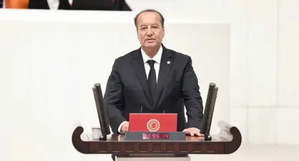 CHP’li Akay: Devlet saatte 612 milyon TL, günde 14,7 milyar TL faiz ödedi