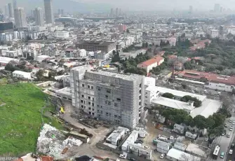 Eşrefpaşa Hastanesi ek hizmet binası yükseliyor