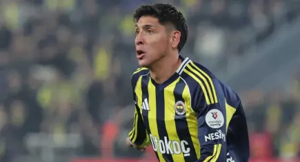 Fenerbahçe'de Edson Alvarez ameliyat oldu