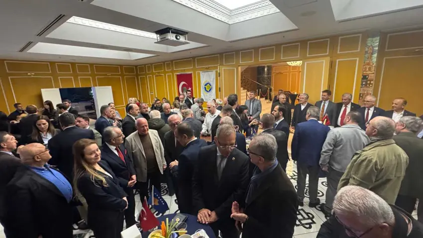 İzmir’de Kosova coşkusu: Bağımsızlığın 18. yılı kutlandı