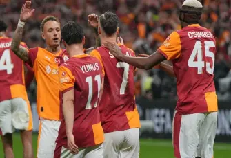 Rams Park'ta İtalyan devi paramparça oldu:Galatasaray Juventus'u silindir gibi ezdi