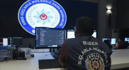 Siber suçlara dev darbe: 28 ilde 350 gözaltı, 300 milyon liralık varlığa el konuldu!