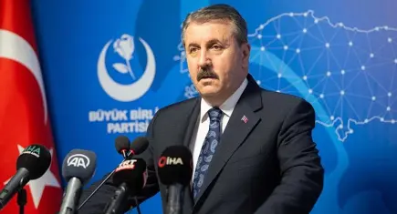 Destici'den CHP'ye: Ellerine fırsat geçse ne Kur'an bırakırlar ne ezan bırakırlar!