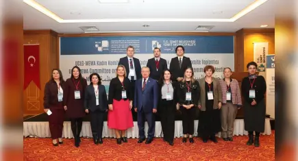 İzmir, UCLG-MEWA Kadın Komitesi’nde eşitlik vizyonunu anlattı