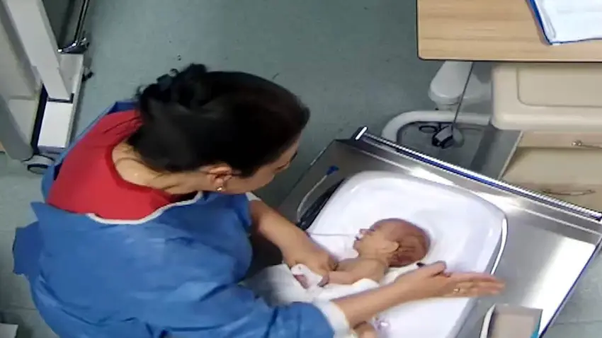 5 günlük bebeği engelli bırakan hemşireden ‘refleks’ savunması