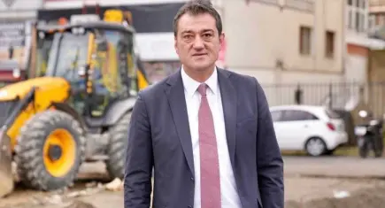 Giresun Belediye Başkanı Fuat Köse, kalp krizi şüphesiyle yoğun bakıma alındı