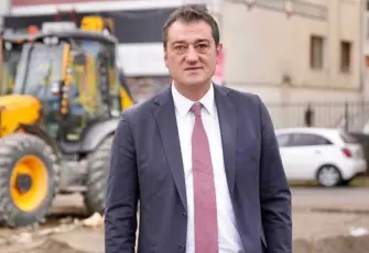 Giresun Belediye Başkanı Fuat Köse, kalp krizi şüphesiyle yoğun bakıma alındı