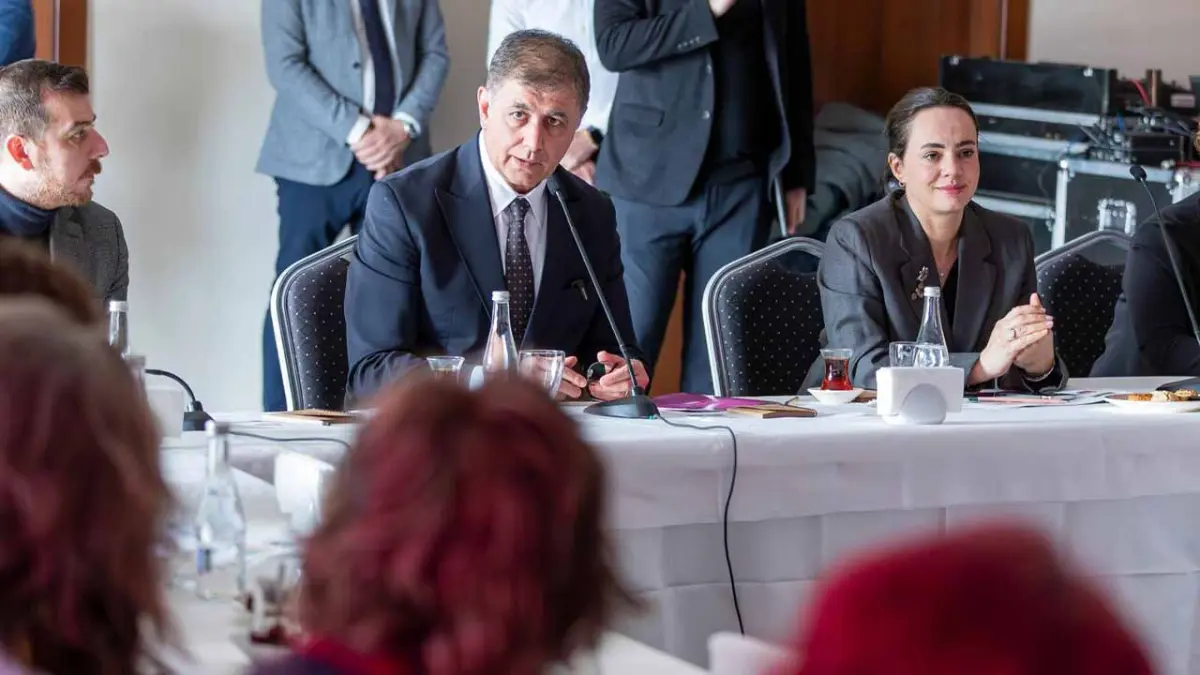 Tugay’dan 8 Mart öncesi mücadele mesajı haberinin görseli