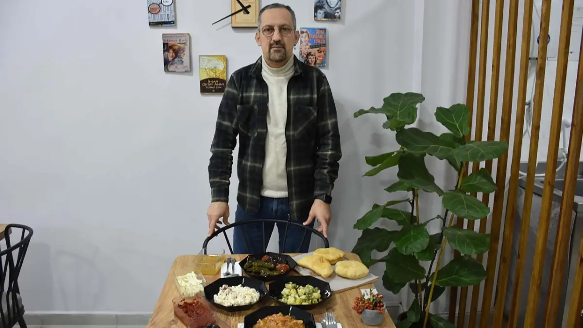 Uzmanlar uyarıyor: İftar sofrasını erken kurmayın haberinin görseli