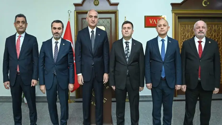 Bakan Ersoy: Kültür ve turizmdeki başarılarla ülkemiz, üst liglere çıkmıştır haberinin görseli