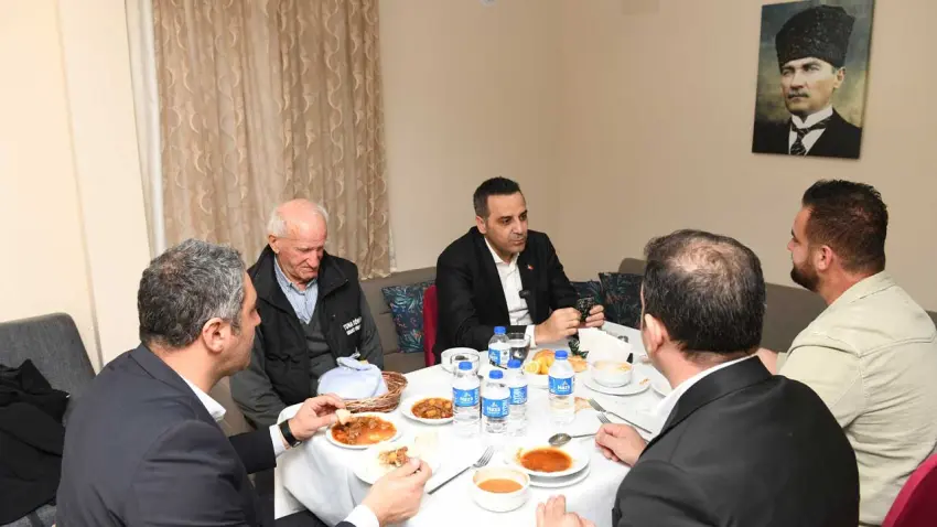 Başkan Yıldız’dan Ramazan’ın ilk gününde vefa ziyareti haberinin görseli