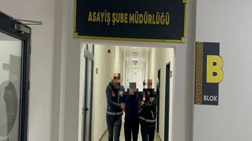Emekli polis memurunu evinin önünde yaralayan şüpheli tutuklandı haberinin görseli