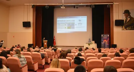 EÜ’de kanser tedavisinin geleceği konuşuldu